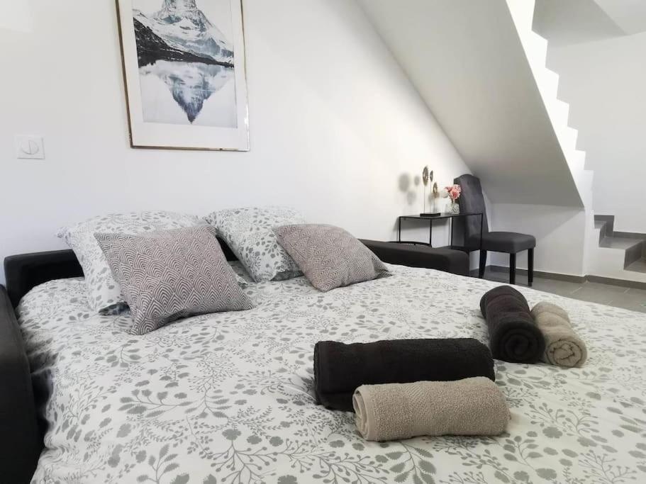 L'Elegant Duplex - Clim I Wifi I Proche Du Centre-Ville Miramas Eksteriør bilde