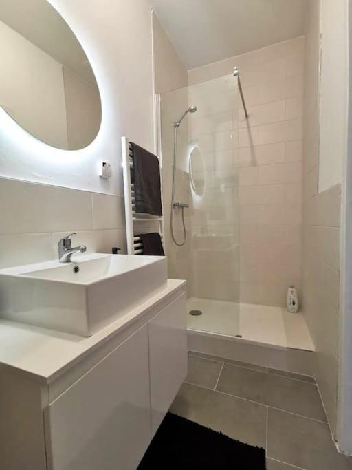 L'Elegant Duplex - Clim I Wifi I Proche Du Centre-Ville Miramas Eksteriør bilde